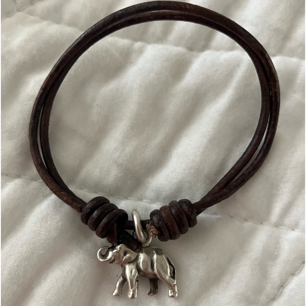 Poor Cat Silver Elephant Charm Bracelet